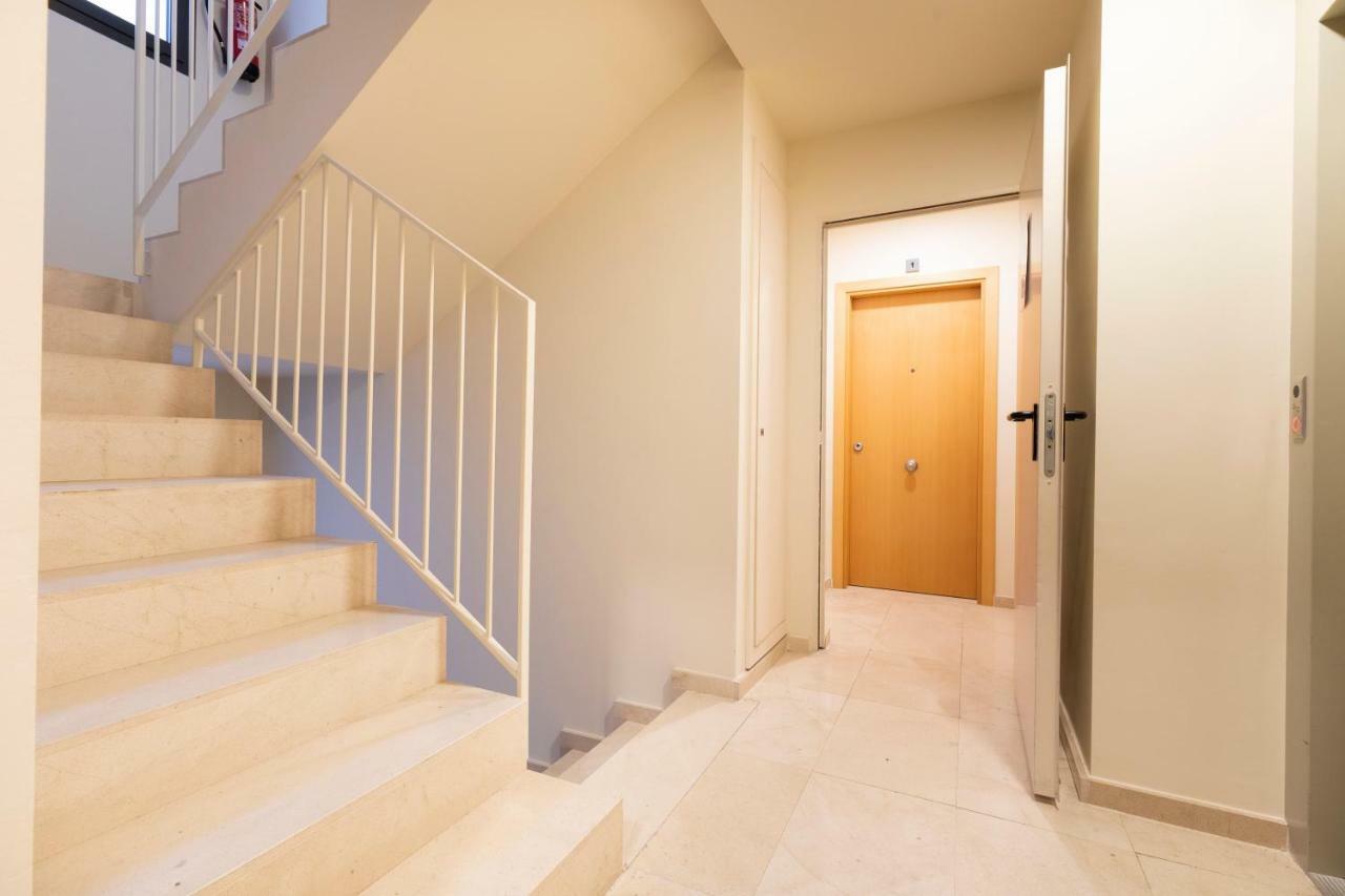 Ab Park Gueell-Gaudi Apartment บาร์เซโลนา ภายนอก รูปภาพ